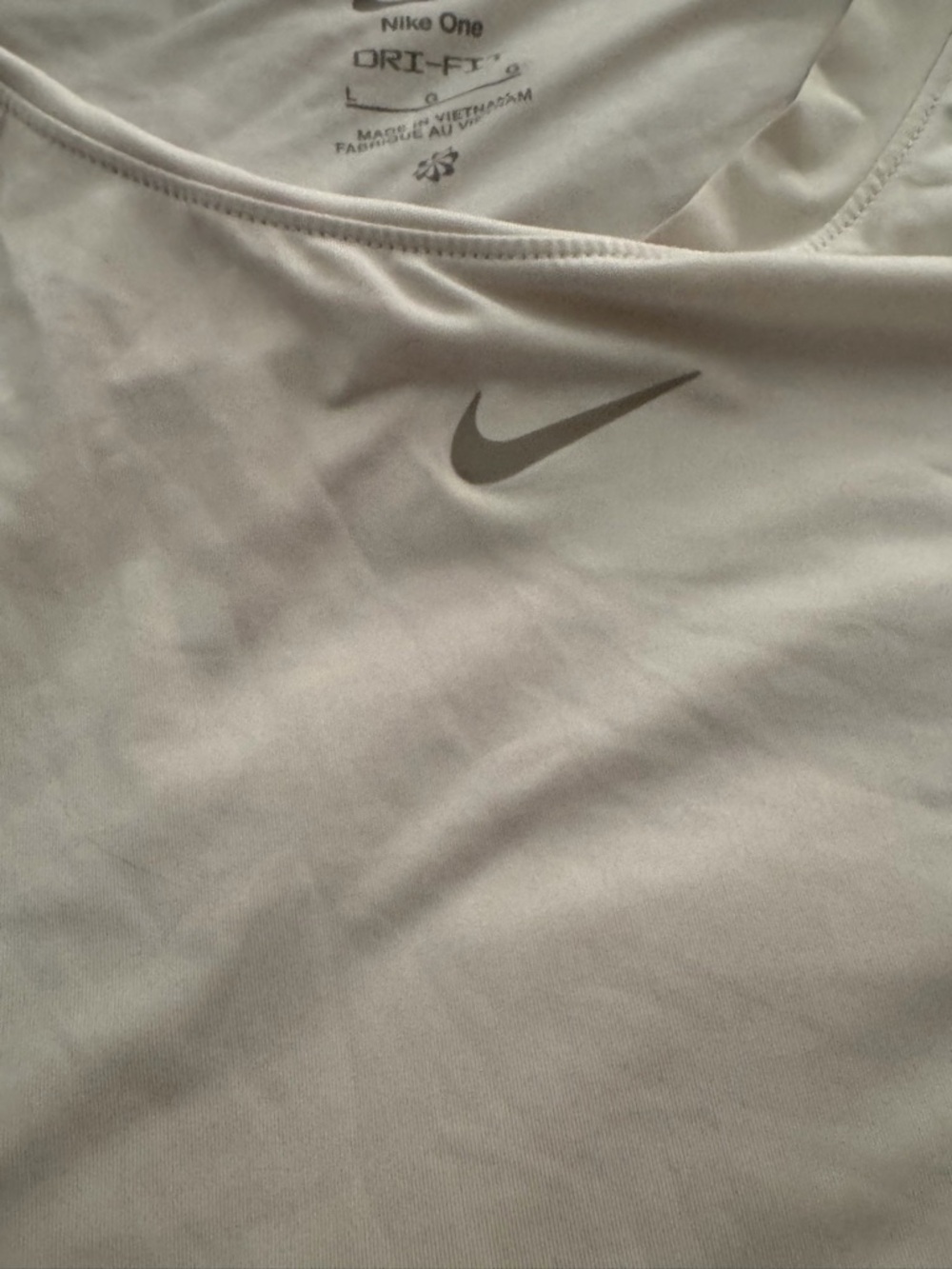 Nike White Dri-FIT Short Sleeve Performance Shirt cropped - Picture 3 of 5